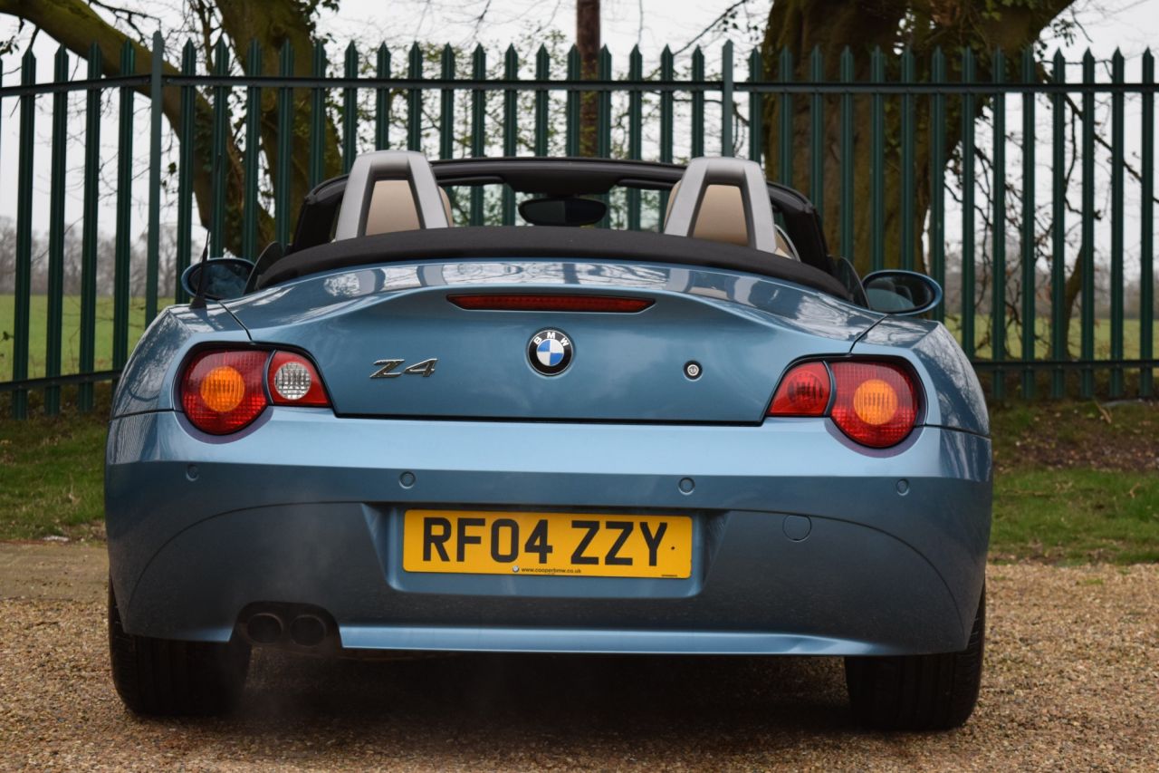 2004 Bmw Z4 Z4 Se Roadster 5 200