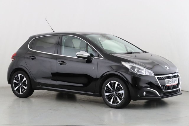View our PEUGEOT 208
