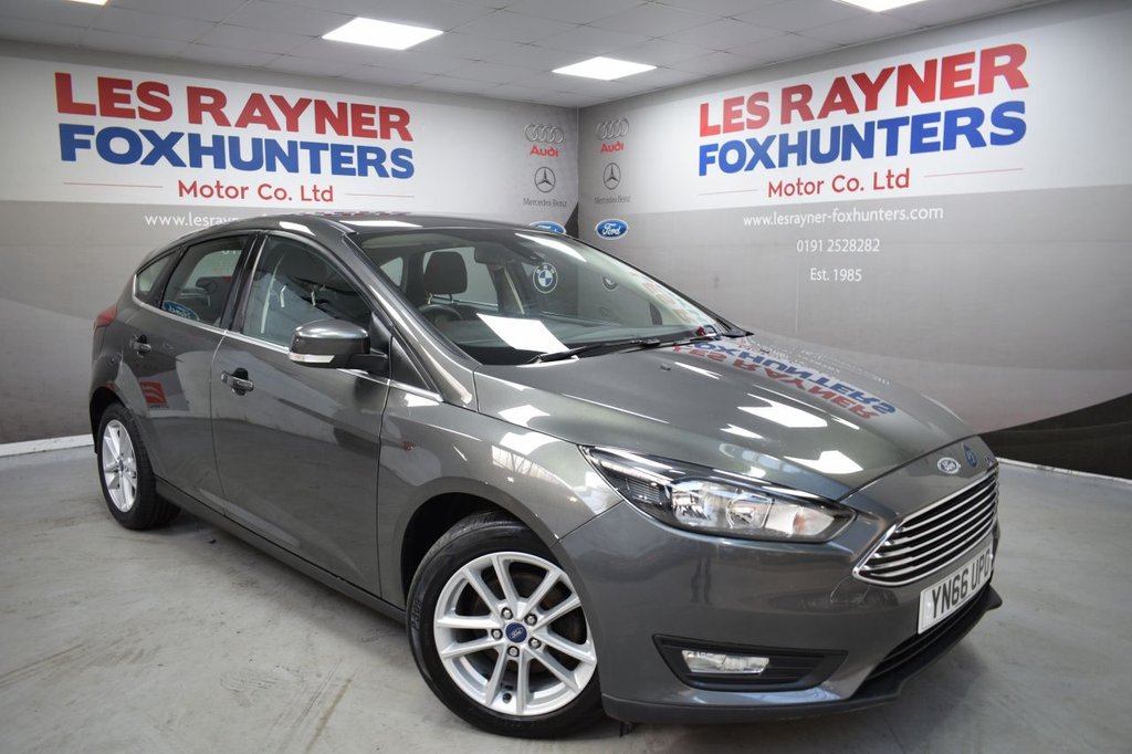 View our FORD FOCUS