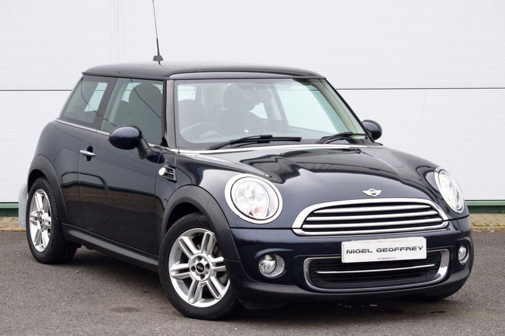 View our MINI HATCH COOPER