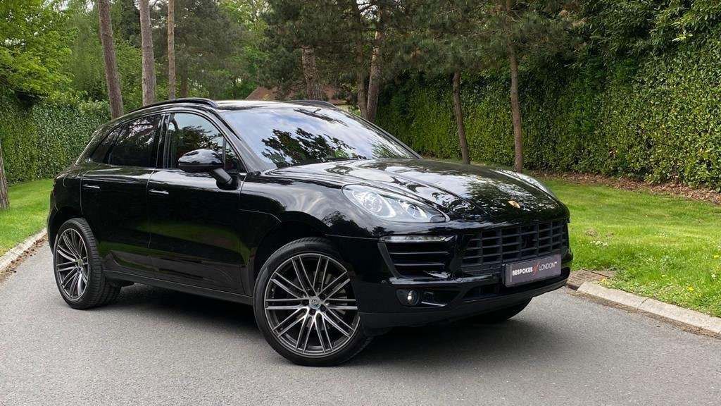 2018 Porsche Macan 2.0t Pdk 4WD (s/S) 5dr £37,895
