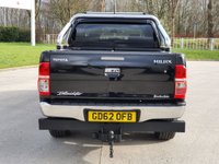 USED 2013 62 TOYOTA HI-LUX 3.0 INVINCIBLE 4X4 D-4D DCB 169 BHP CHOICES OF 4X4 IN STOCK ! NO VAT
