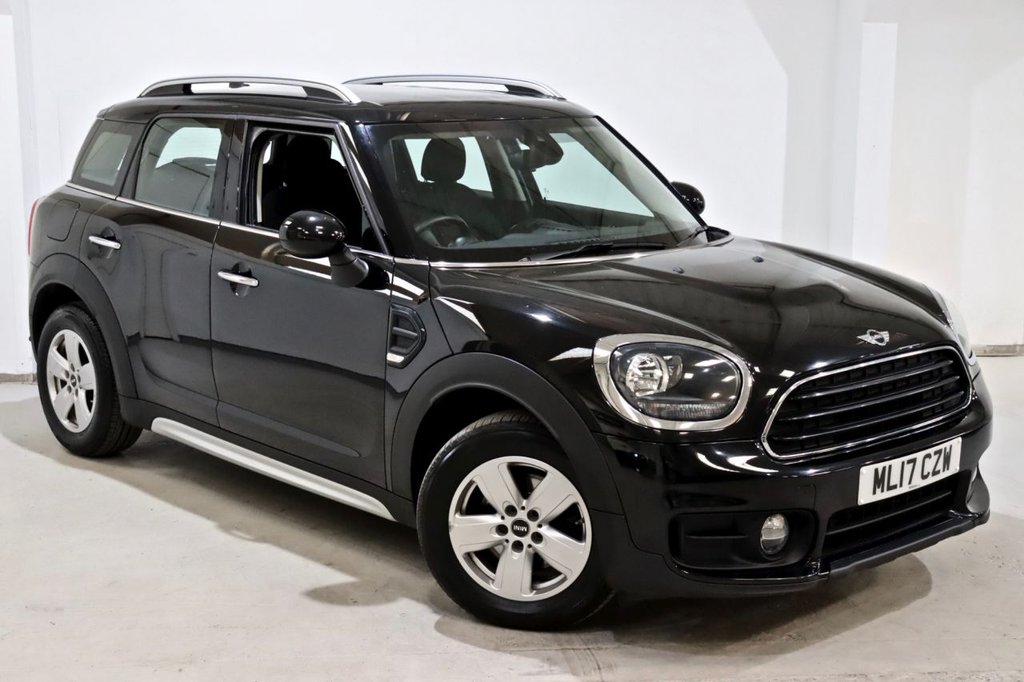 View our MINI COUNTRYMAN