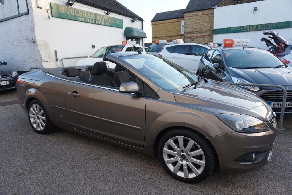 View our FORD FOCUS