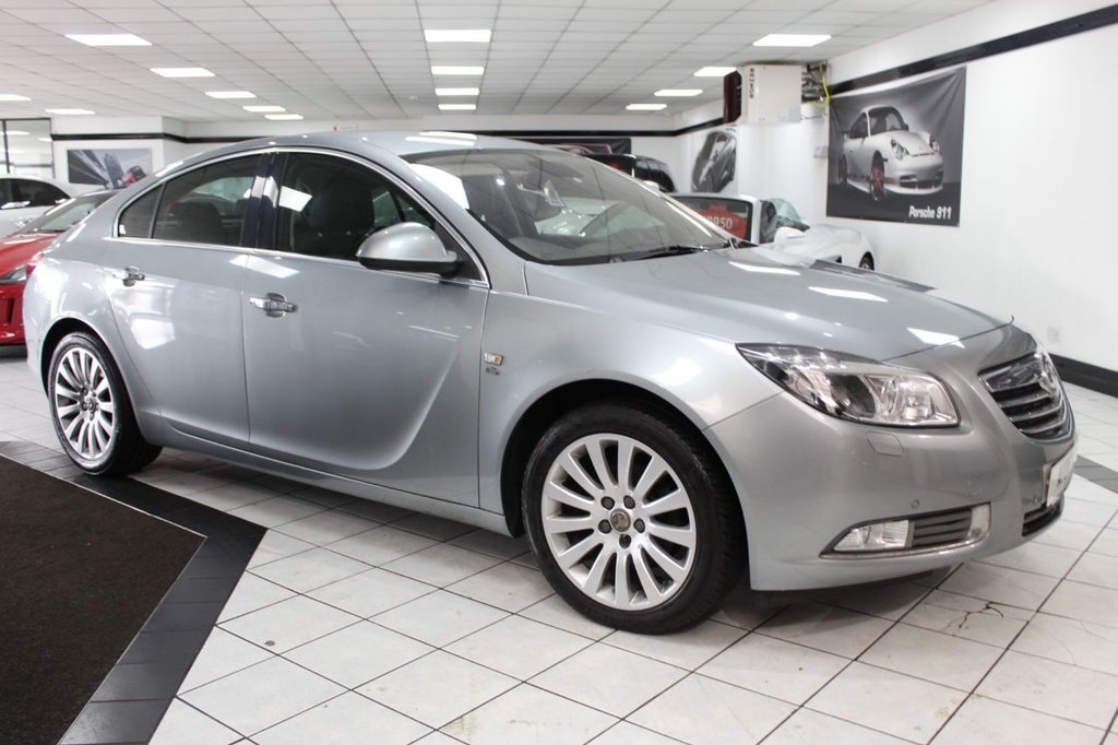 View our VAUXHALL INSIGNIA