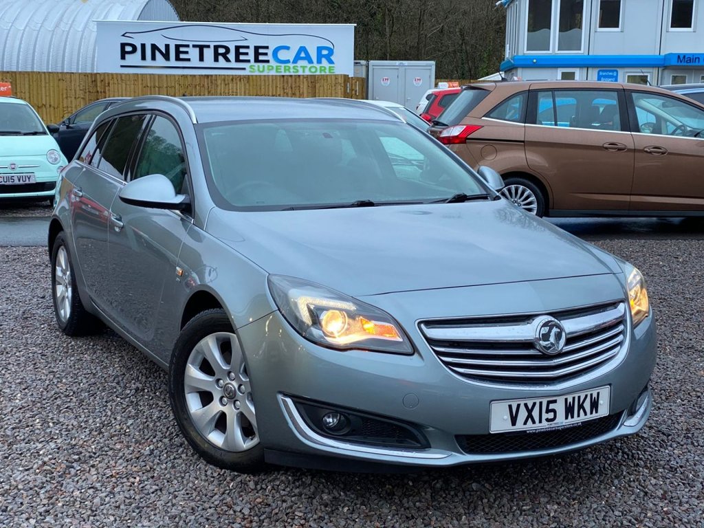 View our VAUXHALL INSIGNIA