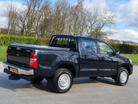 USED 2014 14 TOYOTA HI-LUX 2.5 ACTIVE 4X4 D-4D DCB 142 BHP ** NO VAT * STEEL HARD TOP +TOW BAR