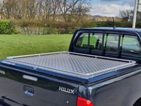 USED 2014 14 TOYOTA HI-LUX 2.5 ACTIVE 4X4 D-4D DCB 142 BHP ** NO VAT * STEEL HARD TOP +TOW BAR