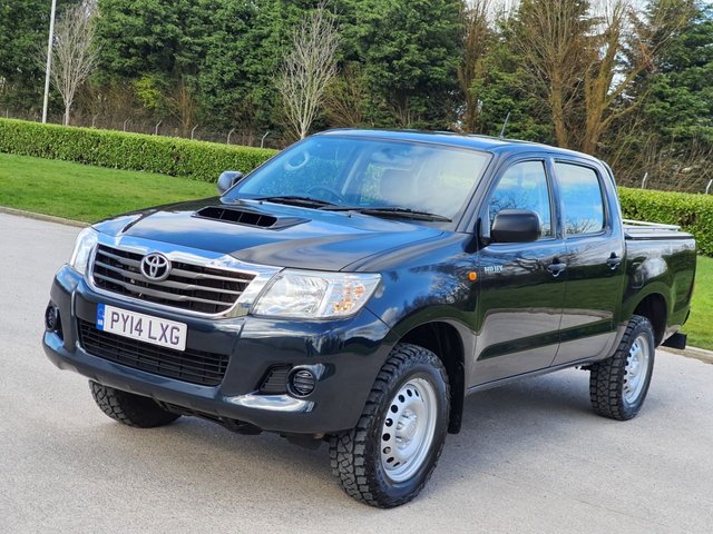 2014 14 Toyota HI-Lux 2.5 ACTIVE 4X4 D-4D DCB 142 BHP