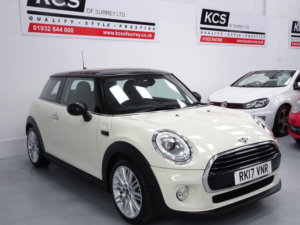 View our MINI HATCH COOPER