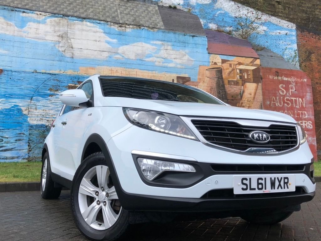 View our KIA SPORTAGE