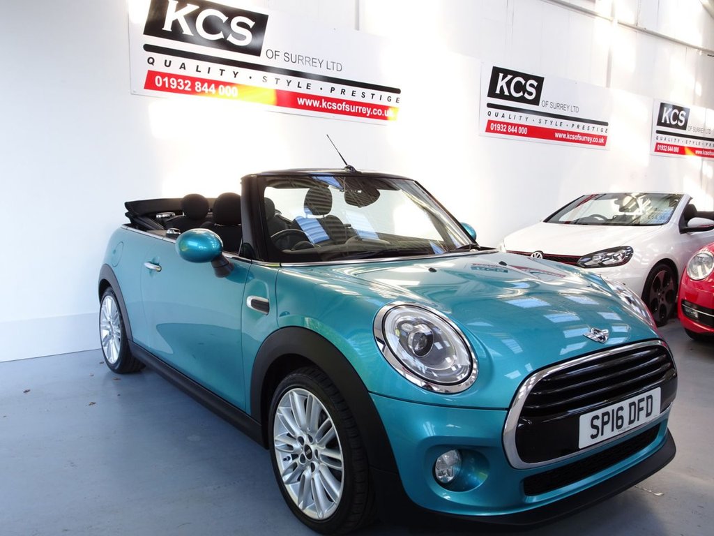 View our MINI CONVERTIBLE