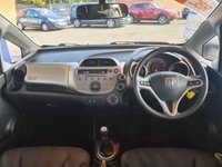 USED 2010 60 HONDA JAZZ 1.3 I-VTEC SI 5d 98 BHP 