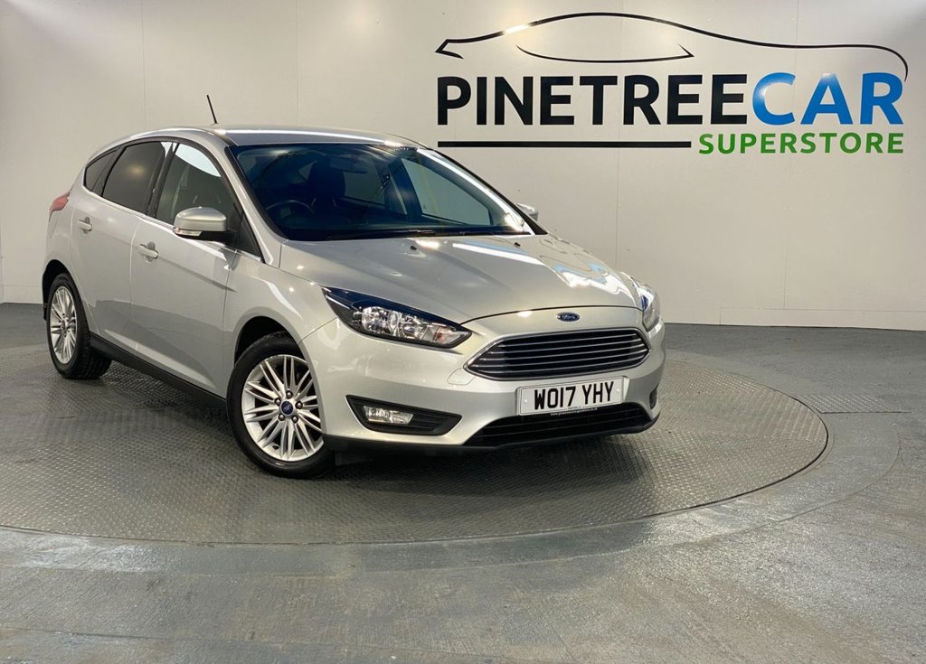 View our FORD FOCUS