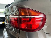 USED 2013 13 BMW X5 3.0 XDRIVE30D SE 5d 241 BHP PRO NAV - HEATED AND POWERED FRONT SEATS - 20" ALLOY WHEELS - ALUMINUM RUNNING BOARDS - 7 SEATS