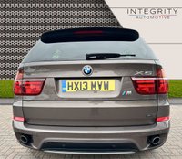 USED 2013 13 BMW X5 3.0 XDRIVE30D SE 5d 241 BHP PRO NAV - HEATED AND POWERED FRONT SEATS - 20" ALLOY WHEELS - ALUMINUM RUNNING BOARDS - 7 SEATS