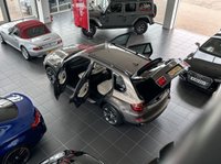 USED 2013 13 BMW X5 3.0 XDRIVE30D SE 5d 241 BHP PRO NAV - HEATED AND POWERED FRONT SEATS - 20" ALLOY WHEELS - ALUMINUM RUNNING BOARDS - 7 SEATS