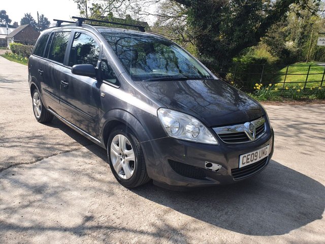 2009 09 Vauxhall Zafira 1.9 EXCLUSIV CDTI 5d 120 BHP