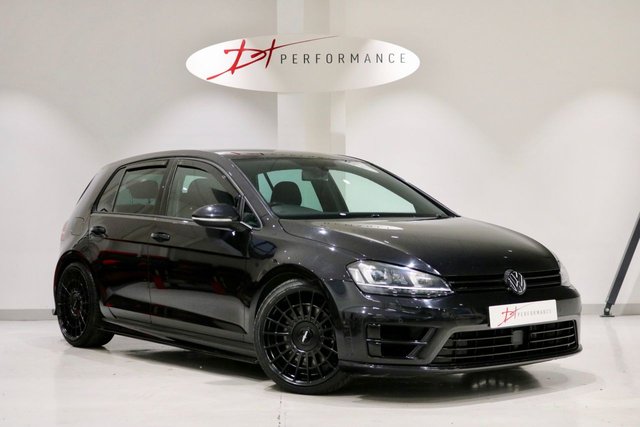 2015 D Volkswagen Golf 2.0 R DSG 5d 298 BHP