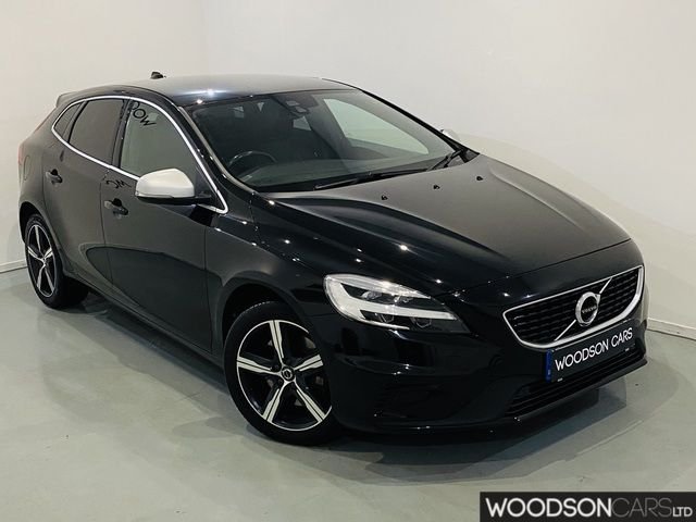 View our VOLVO V40