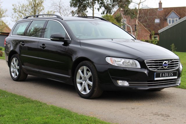 View our VOLVO V70