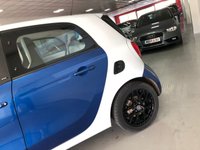 USED 2015 65 SMART FORFOUR 0.9 PROXY PREMIUM T 5d 90 BHP * PAN ROOF * CRUISE * PARKING SENSORS * HALF LEATHER *
