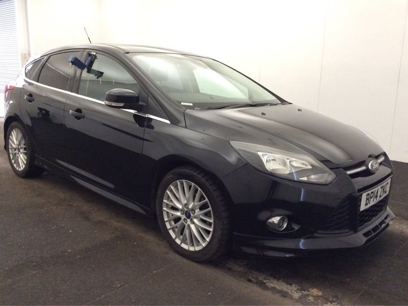 View our FORD FOCUS