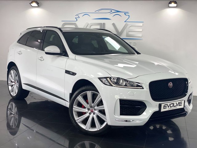 2017 67 Jaguar F-Pace 2.0 R-SPORT AWD 5d 238 BHP