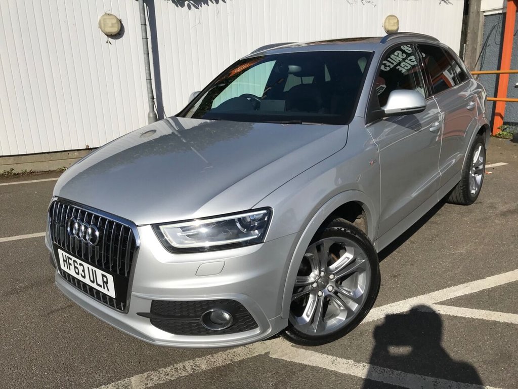 View our AUDI Q3