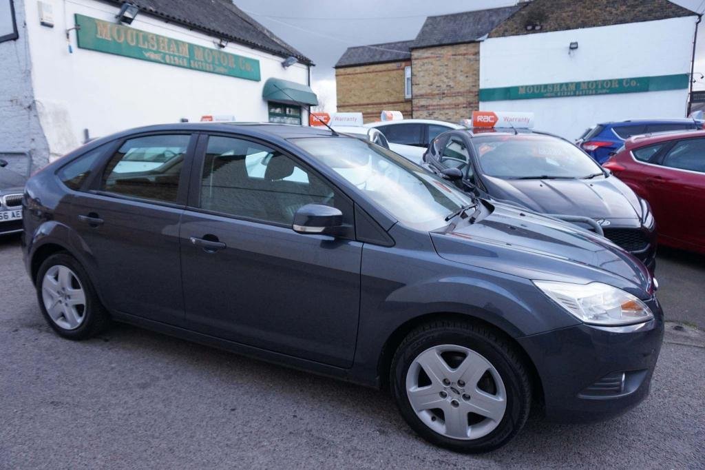 View our FORD FOCUS