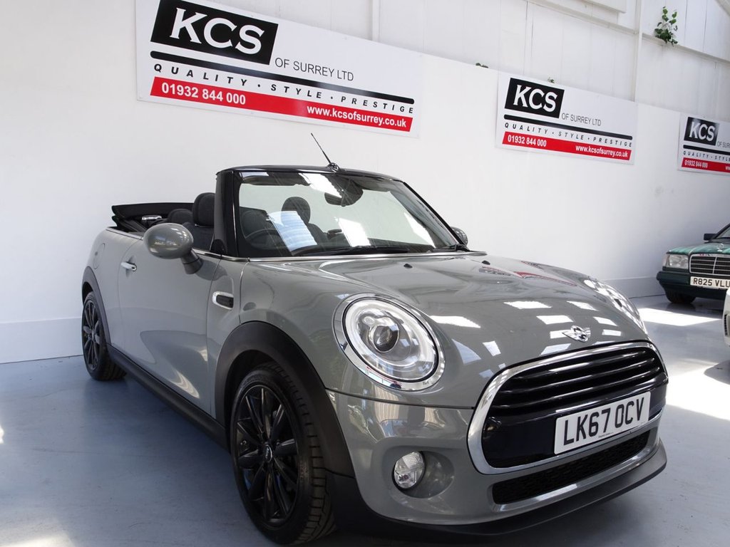 View our MINI CONVERTIBLE