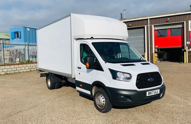 2017 17 Ford Transit LUTON WITH TAIL LIFT, 350, L5, 129 BHP, EU6