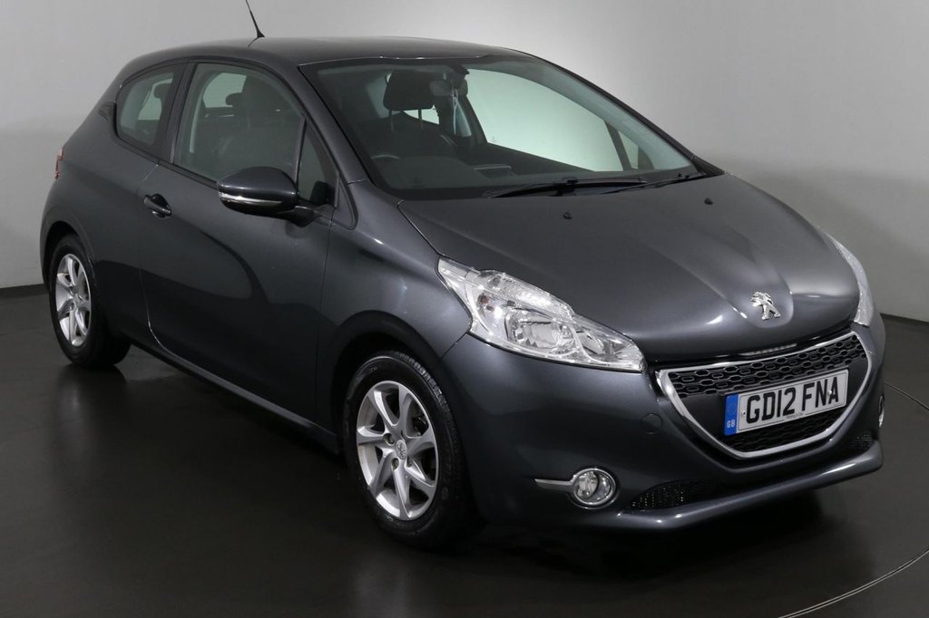 View our PEUGEOT 208