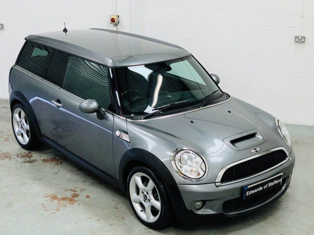 View our MINI CLUBMAN
