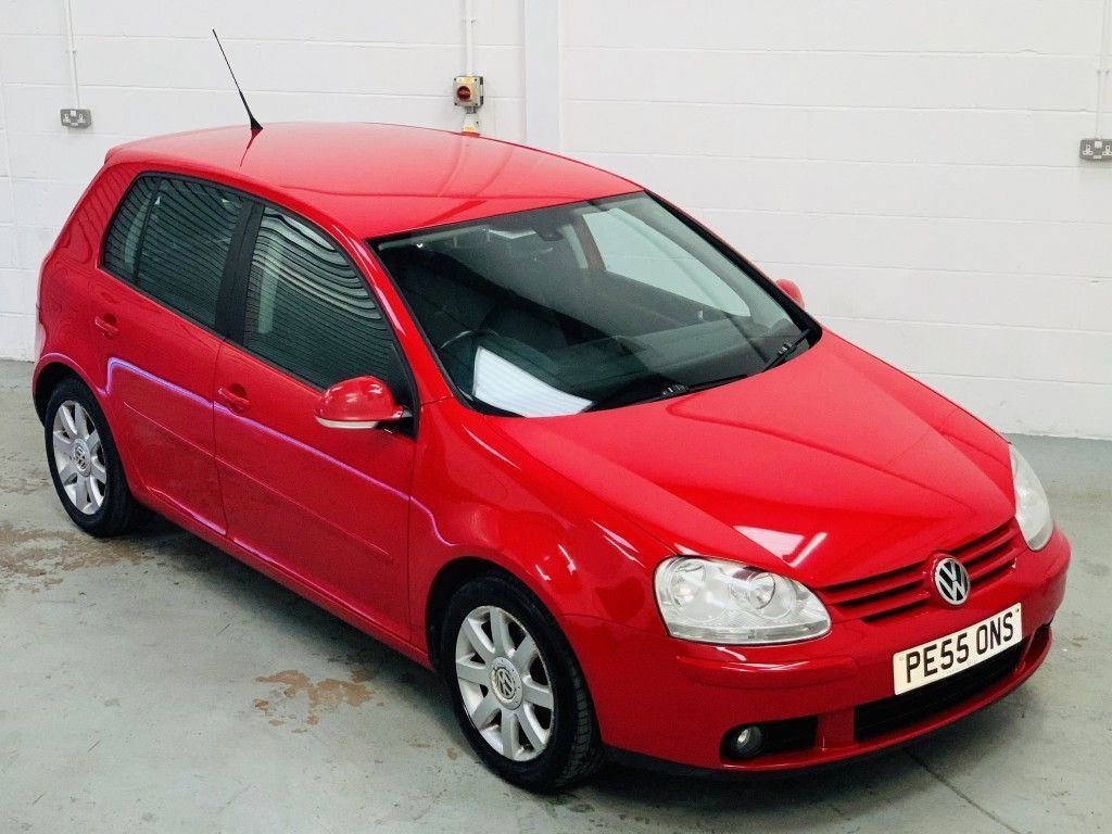 View our VOLKSWAGEN GOLF