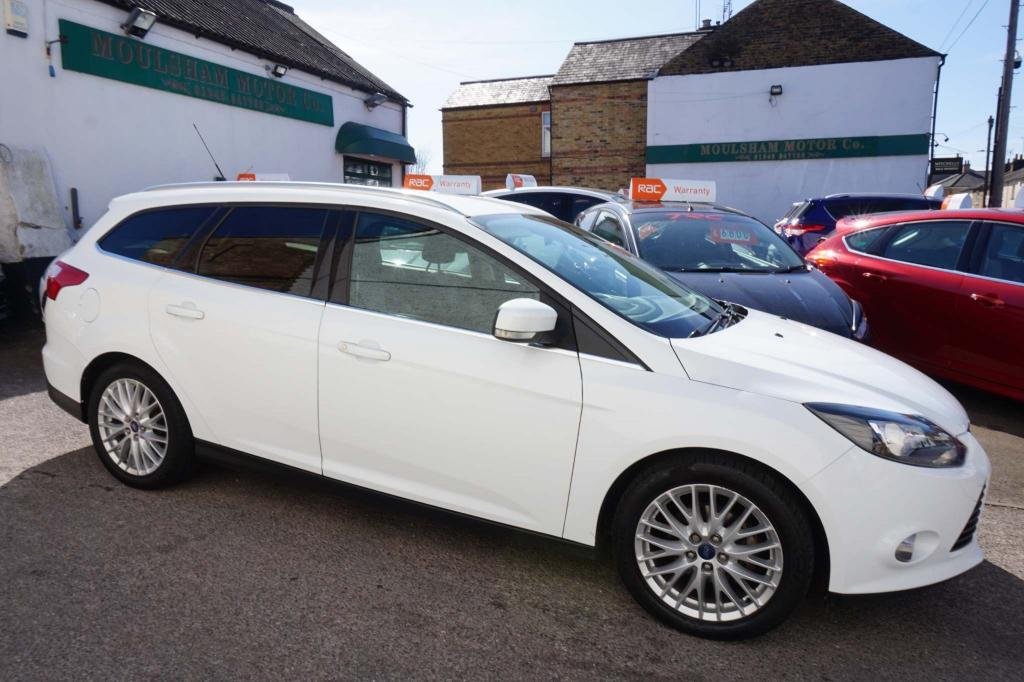 View our FORD FOCUS