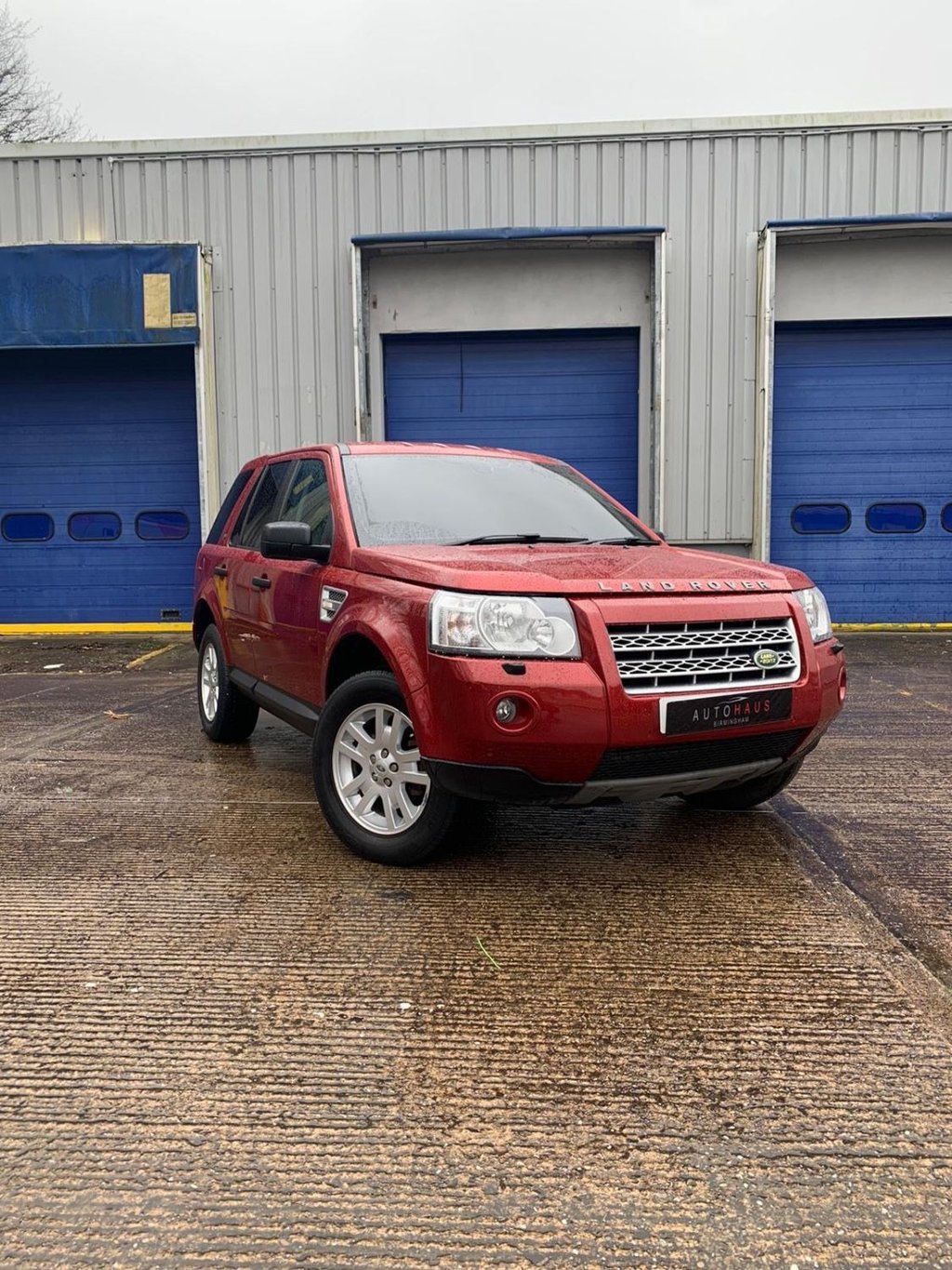 View our LAND ROVER FREELANDER