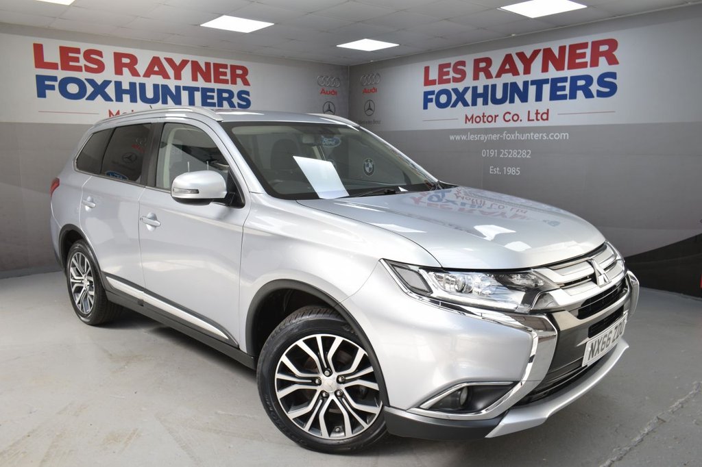 View our MITSUBISHI OUTLANDER