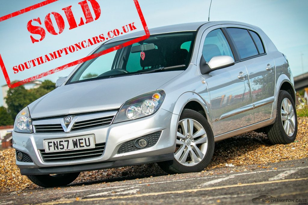 View our VAUXHALL ASTRA