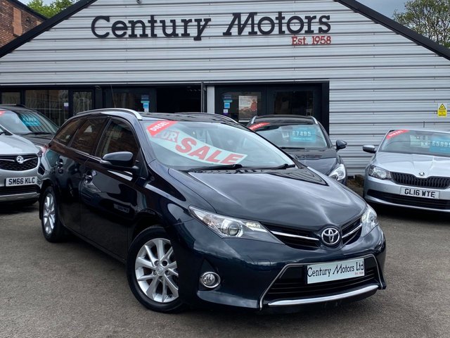 2013 13 Toyota Auris 1.4 D-4D ICON 5dr - SAT NAV BLUETOOTH