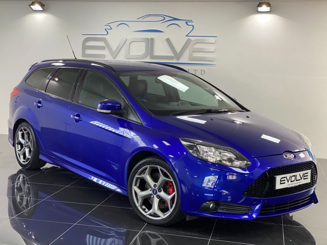 2013 13 Ford Focus 2.0 ST-2 5d 247 BHP