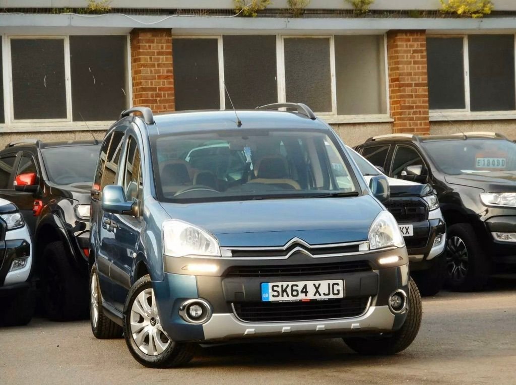 View our CITROEN BERLINGO MULTISPACE