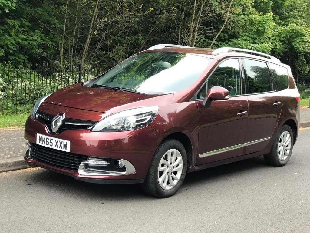 View our RENAULT GRAND SCENIC