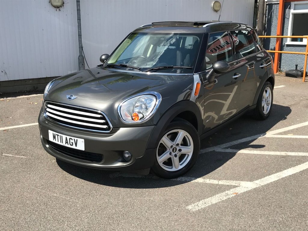 View our MINI COUNTRYMAN