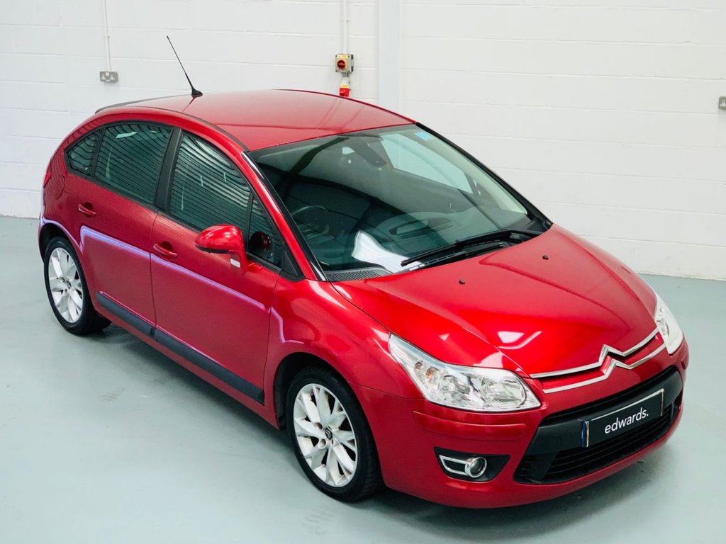 View our CITROEN C4