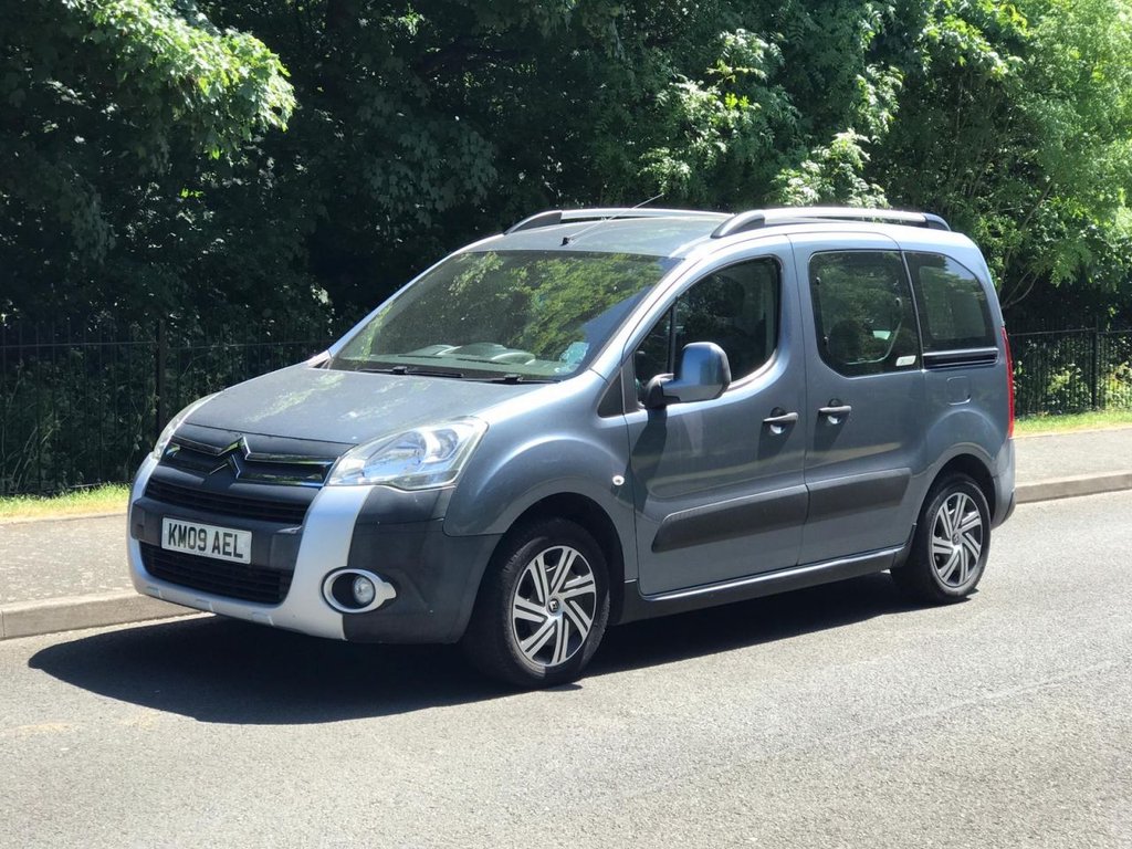 View our CITROEN BERLINGO