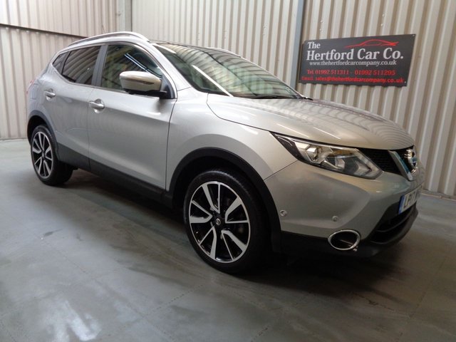 2017 17 Nissan Qashqai 1.2 TEKNA DIG-T XTRONIC 5d 113 BHP