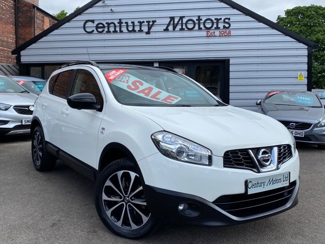 2013 63 Nissan Qashqai 1.6 360 5dr - PANORAMIC ROOF