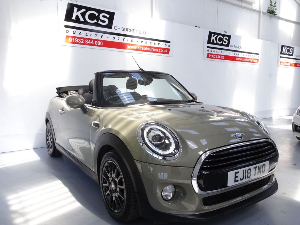 View our MINI CONVERTIBLE