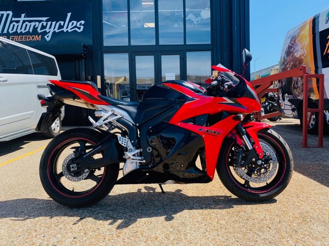 2010 10 Honda Cbr600rr RR-A 